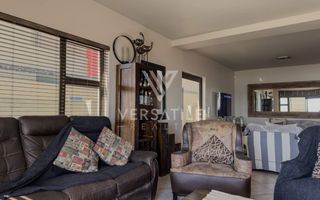 4 Bedroom House For Sale in Mile 4