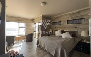 4 Bedroom House For Sale in Mile 4