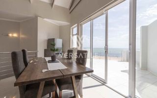 3 Bedroom Townhouse To Rent in Long Beach