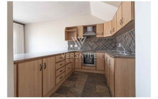 3 Bedroom House To Rent in Long Beach