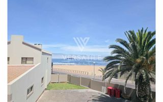 3 Bedroom House To Rent in Long Beach