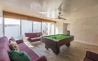 4 Bedroom House For Sale in Long Beach