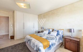 4 Bedroom House For Sale in Long Beach