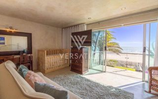 4 Bedroom House For Sale in Long Beach