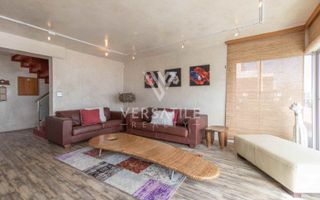 4 Bedroom House For Sale in Long Beach