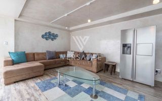 4 Bedroom House For Sale in Long Beach