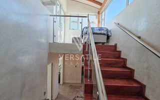 4 Bedroom House For Sale in Long Beach