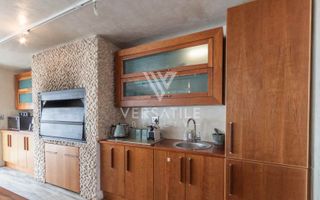 4 Bedroom House For Sale in Long Beach