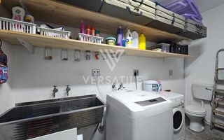 4 Bedroom House For Sale in Long Beach