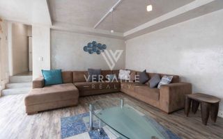 4 Bedroom House For Sale in Long Beach