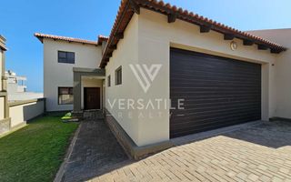 3 Bedroom House For Sale in Dolphin Beach