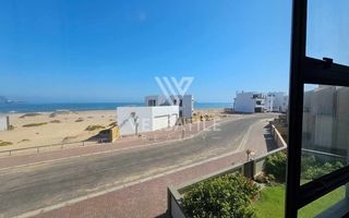 3 Bedroom House For Sale in Dolphin Beach