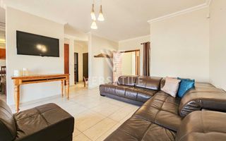 3 Bedroom House For Sale in Dolphin Beach