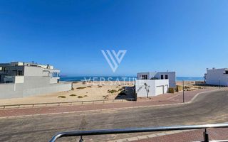 3 Bedroom House For Sale in Dolphin Beach