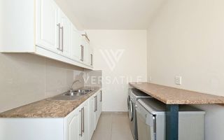 4 Bedroom House For Sale in Long Beach