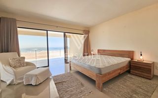 4 Bedroom House For Sale in Long Beach