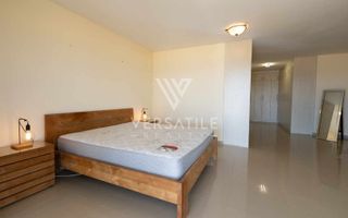 4 Bedroom House For Sale in Long Beach