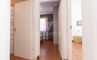 3 Bedroom House For Sale in Long Beach