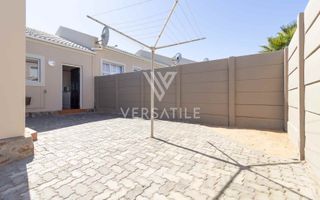 3 Bedroom House For Sale in Long Beach