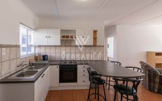 3 Bedroom House For Sale in Long Beach