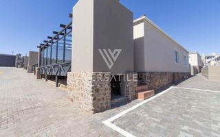 3 Bedroom House For Sale in Long Beach