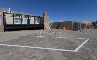 3 Bedroom House For Sale in Long Beach