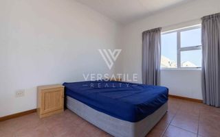 3 Bedroom House For Sale in Long Beach