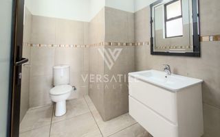 6 Bedroom House For Sale in Auasblick