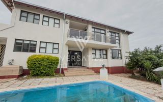 6 Bedroom House For Sale in Auasblick