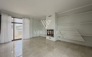 6 Bedroom House For Sale in Auasblick