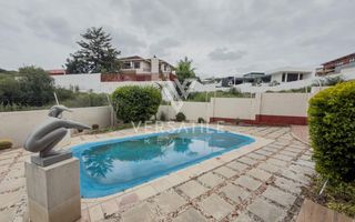 6 Bedroom House For Sale in Auasblick