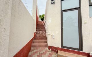 6 Bedroom House For Sale in Auasblick