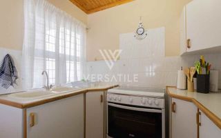 4 Bedroom Townhouse For Sale in Long Beach