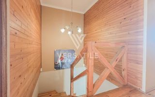 4 Bedroom Townhouse For Sale in Long Beach