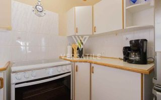 4 Bedroom Townhouse For Sale in Long Beach