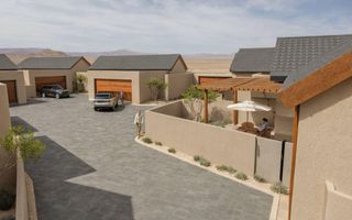 3 Bedroom House For Sale in Tamariskia