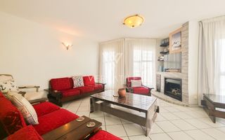 4 Bedroom Townhouse For Sale in City Centre, Swakopmund