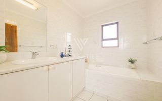 4 Bedroom Townhouse For Sale in City Centre, Swakopmund