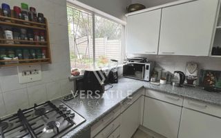 4 Bedroom House For Sale in Olympia, Windhoek