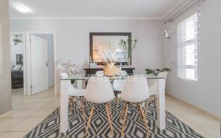 2 Bedroom Townhouse For Sale in Long Beach