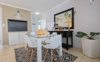 2 Bedroom Townhouse For Sale in Long Beach