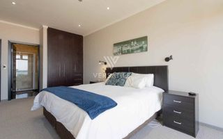 3 Bedroom House For Sale in Long Beach