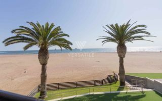 3 Bedroom House For Sale in Long Beach