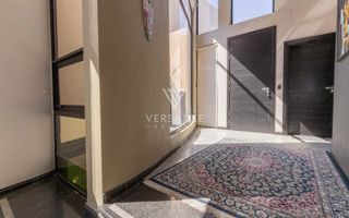 3 Bedroom House For Sale in Long Beach