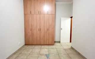 3 Bedroom House For Sale in Long Beach