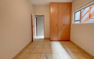 3 Bedroom House For Sale in Long Beach