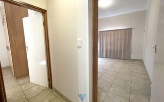 3 Bedroom House For Sale in Long Beach