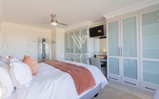 4 Bedroom House For Sale in Long Beach