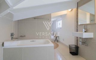 4 Bedroom House For Sale in Long Beach