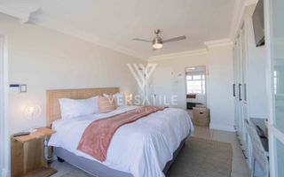 4 Bedroom House For Sale in Long Beach